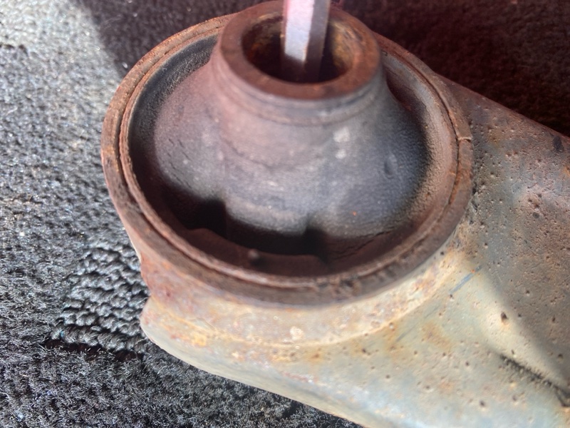 Рычаг подвески нижний, 2500 рублей, Солонцы