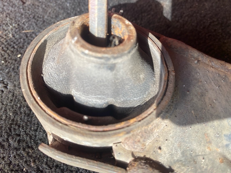 Рычаг подвески нижний, 2500 рублей, Солонцы