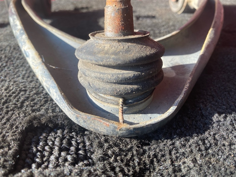 Рычаг подвески верхний, 1800 рублей, Солонцы