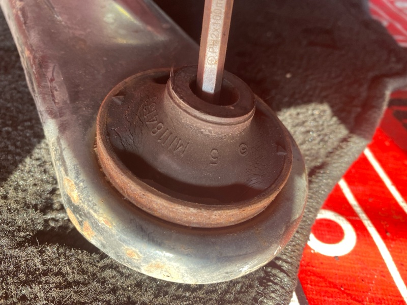 Рычаг подвески нижний, 1900 рублей, Солонцы