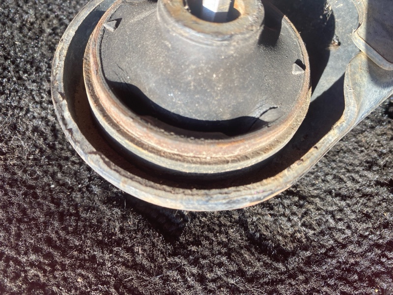 Рычаг подвески нижний, 1900 рублей, Солонцы