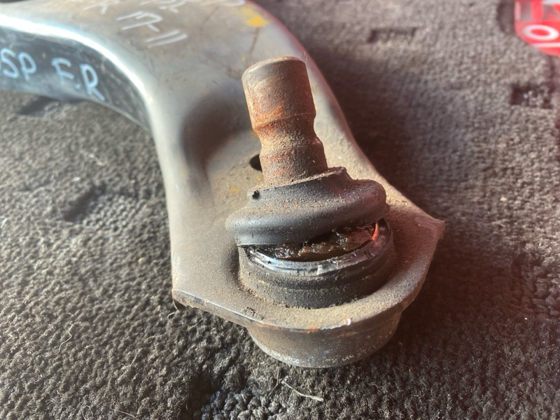 Рычаг подвески нижний, 1000 рублей, Солонцы