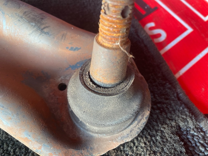 Рычаг подвески нижний, 1200 рублей, Солонцы