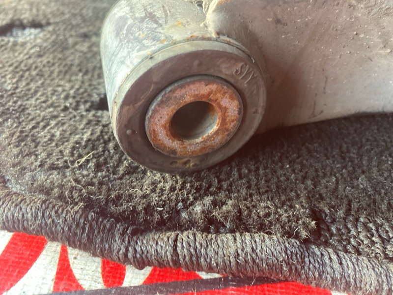 Рычаг подвески нижний, 1200 рублей, Солонцы