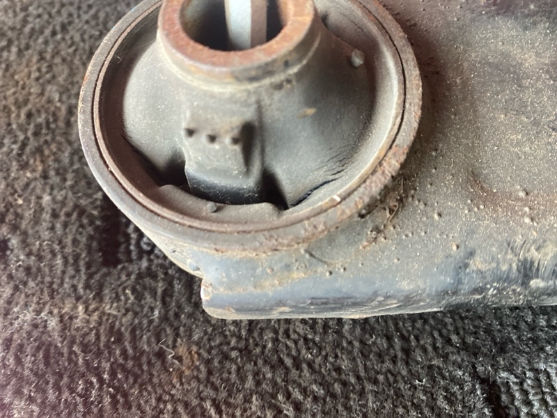 Рычаг подвески нижний, 2500 рублей, Солонцы