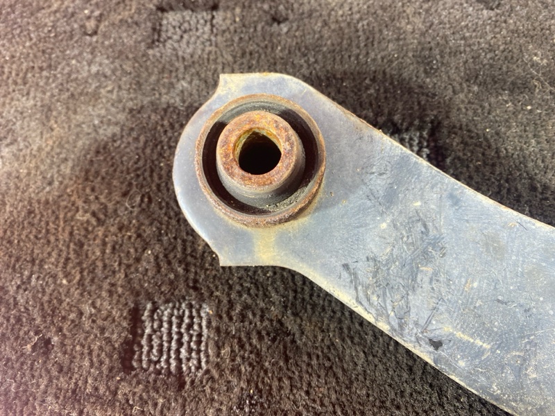 Рычаг подвески нижний, 2600 рублей, Солонцы