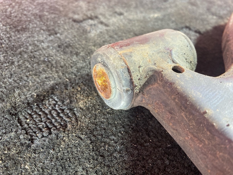 Рычаг подвески нижний, 2500 рублей, Солонцы