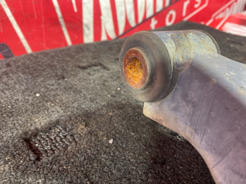 Рычаг подвески нижний, 1900 рублей, Солонцы