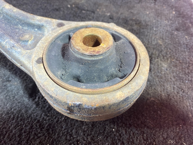 Рычаг подвески нижний, 800 рублей, Солонцы