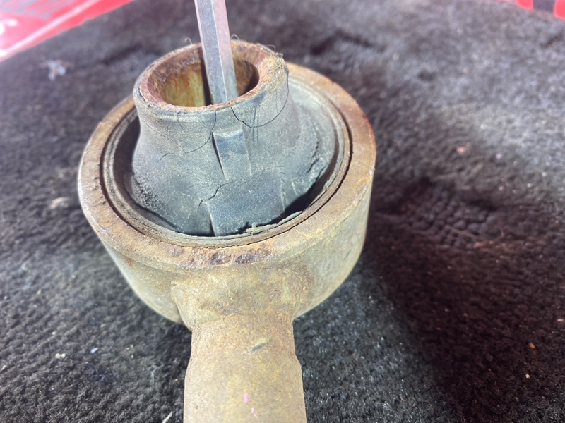 Рычаг подвески нижний, 1100 рублей, Солонцы