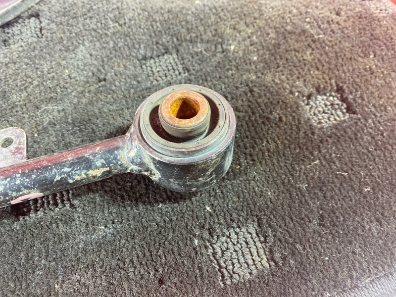 Рычаг подвески верхний, 1400 рублей, Солонцы