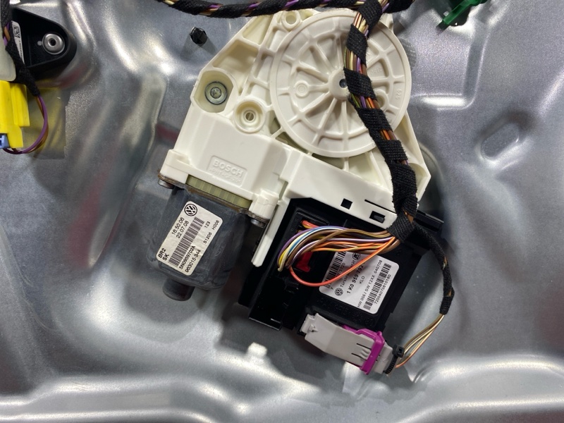 Дверь боковая, 27100 рублей, Солонцы