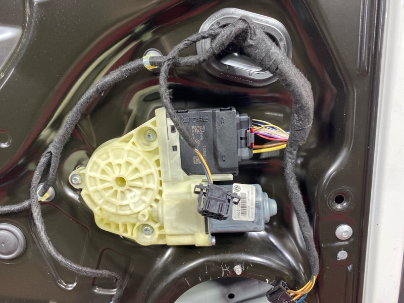 Дверь боковая, 10000 рублей, Солонцы