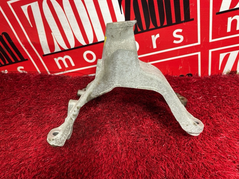 Кронштейн опоры двигателя, 1000 рублей, Солонцы