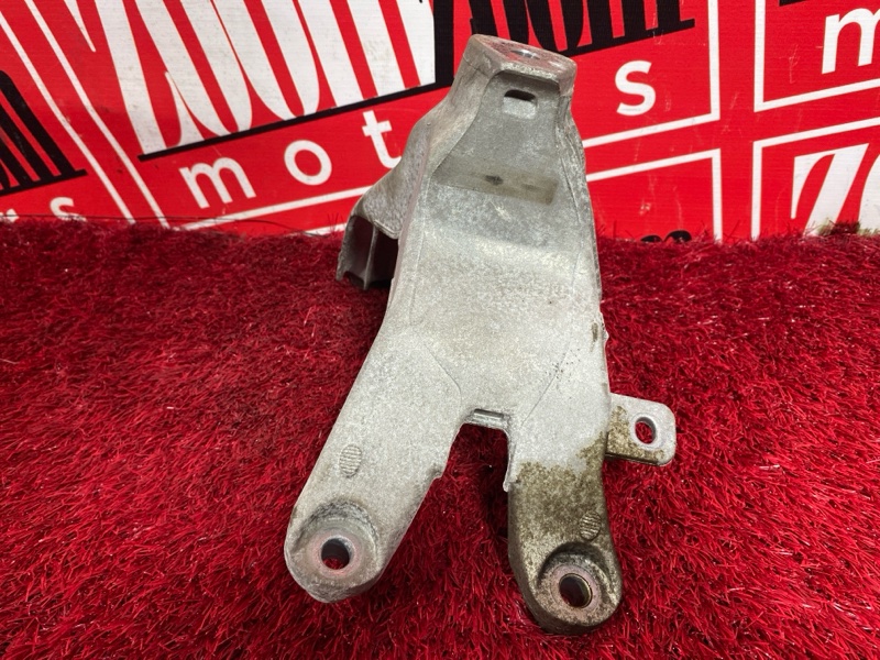 Кронштейн опоры двигателя, 1000 рублей, Солонцы