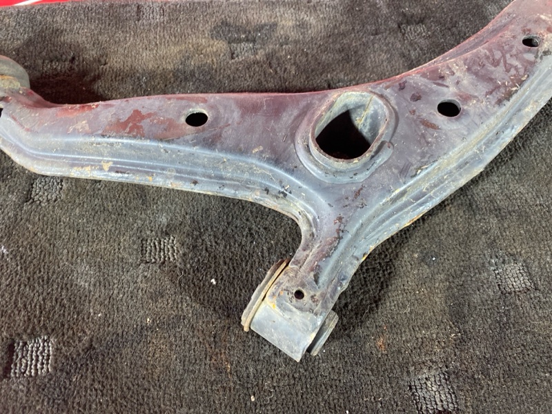 Рычаг подвески нижний, 1700 рублей, Солонцы