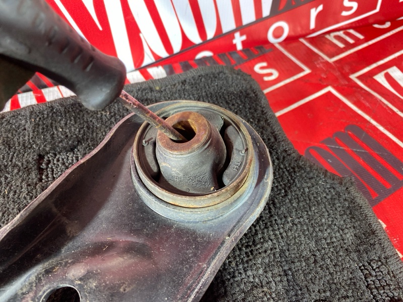 Рычаг подвески нижний, 5100 рублей, Солонцы