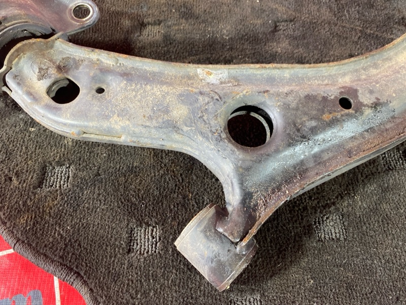 Рычаг подвески нижний, 1700 рублей, Солонцы