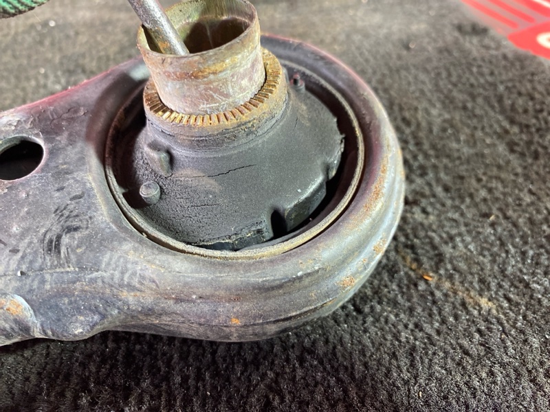 Рычаг подвески нижний, 1600 рублей, Солонцы