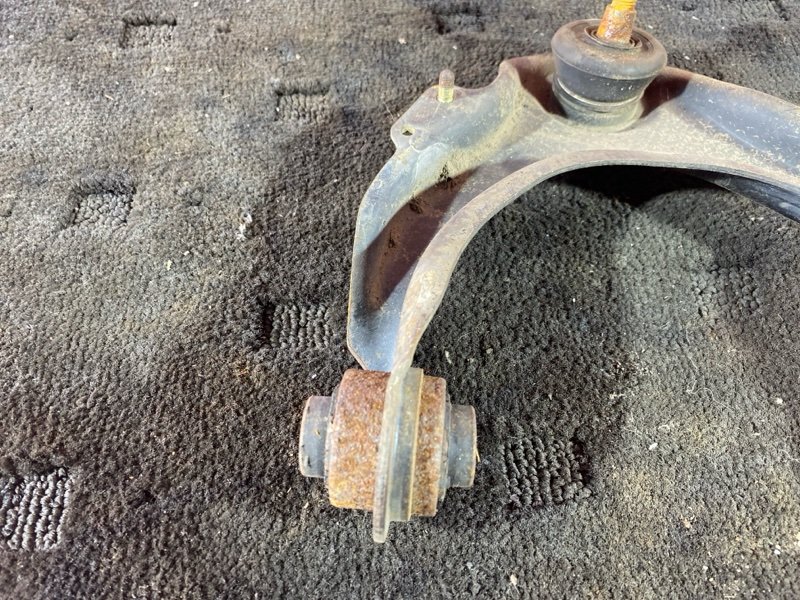 Рычаг подвески верхний, 1400 рублей, Солонцы