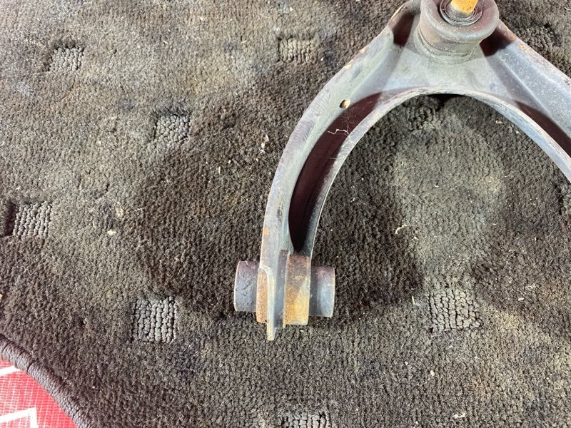 Рычаг подвески верхний, 1900 рублей, Солонцы