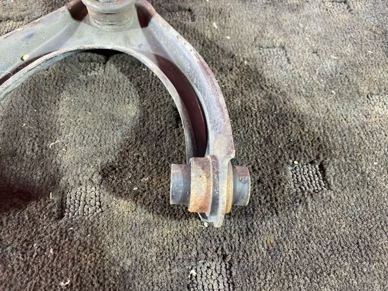 Рычаг подвески верхний, 1900 рублей, Солонцы