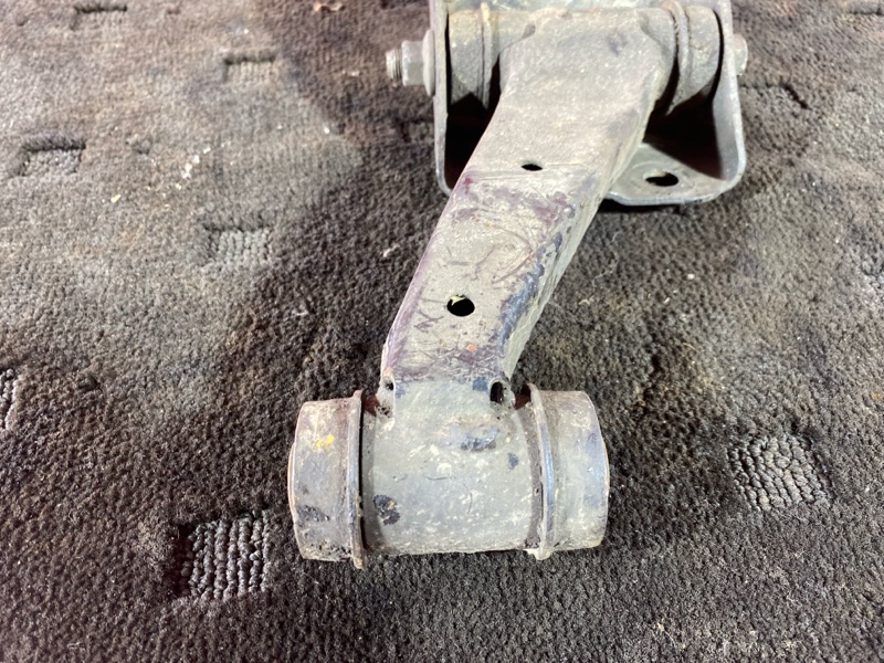 Рычаг подвески верхний, 1900 рублей, Солонцы