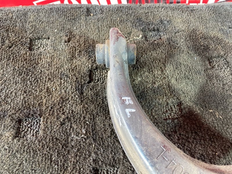 Рычаг подвески верхний, 1900 рублей, Солонцы