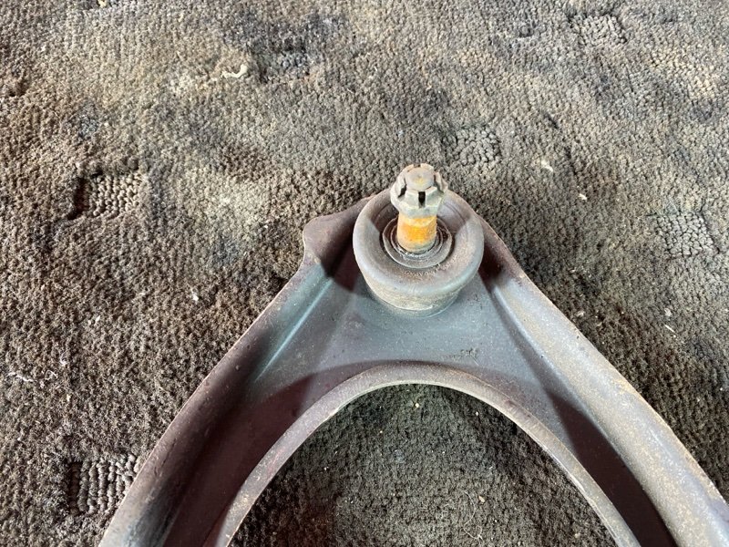 Рычаг подвески верхний, 1900 рублей, Солонцы