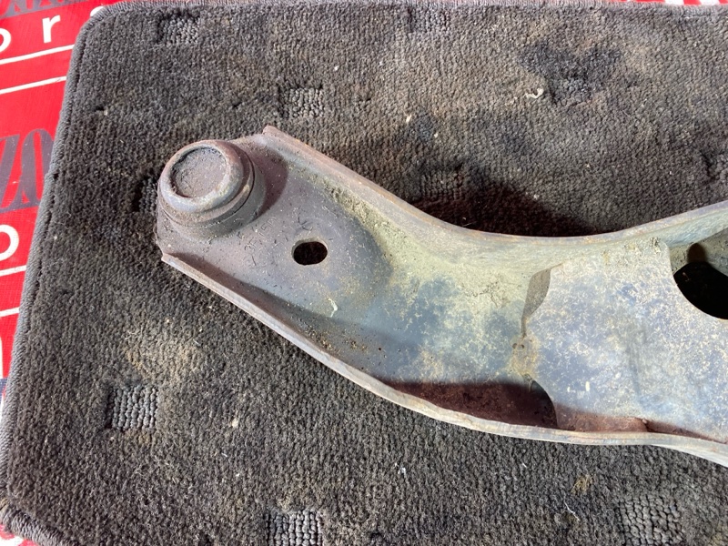 Рычаг подвески нижний, 1000 рублей, Солонцы