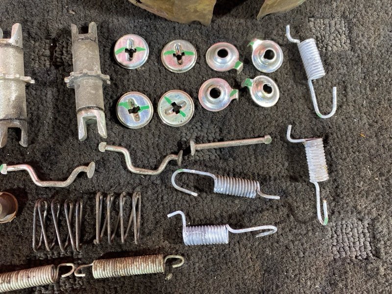 Колодки тормозные, 1900 рублей, Солонцы