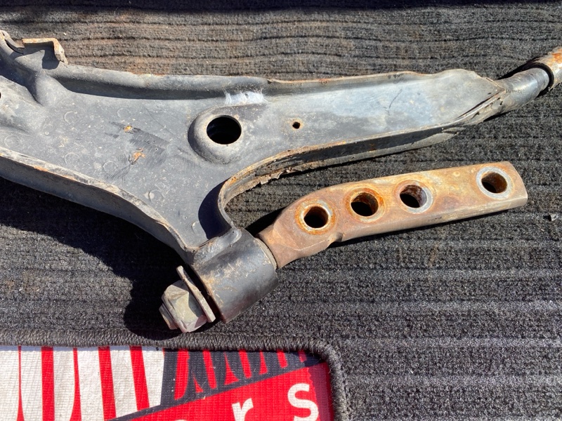 Рычаг подвески нижний, 1200 рублей, Солонцы