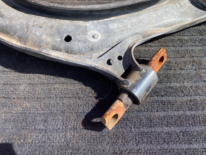 Рычаг подвески нижний, 1800 рублей, Солонцы