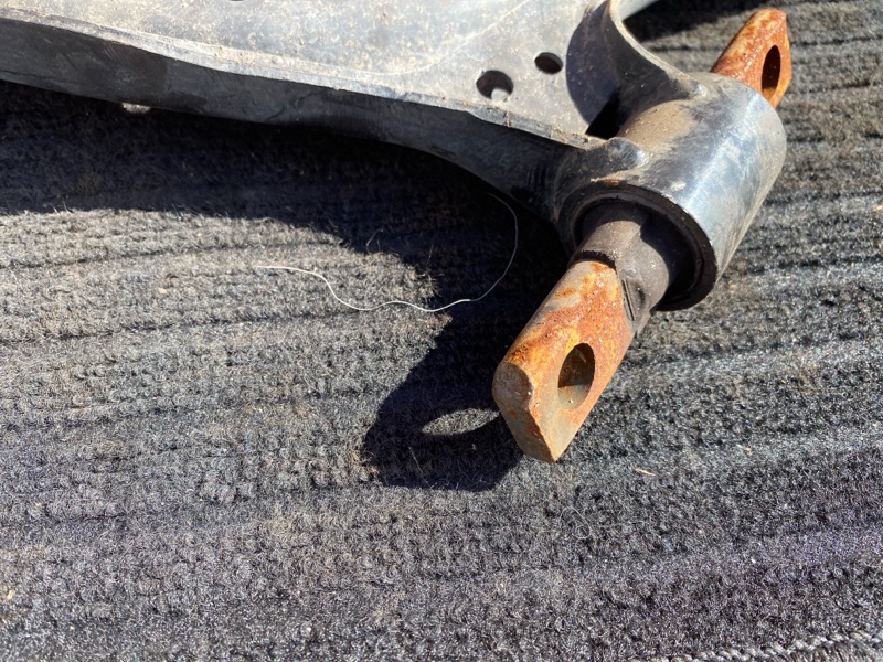 Рычаг подвески нижний, 1800 рублей, Солонцы