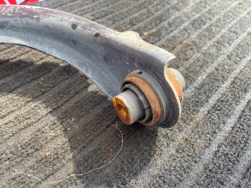 Рычаг подвески верхний, 1100 рублей, Солонцы