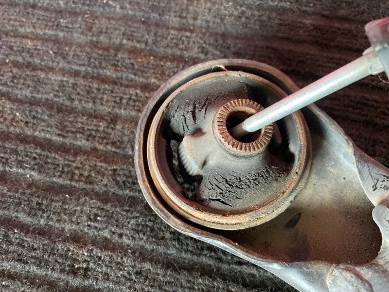 Рычаг подвески нижний, 1300 рублей, Солонцы