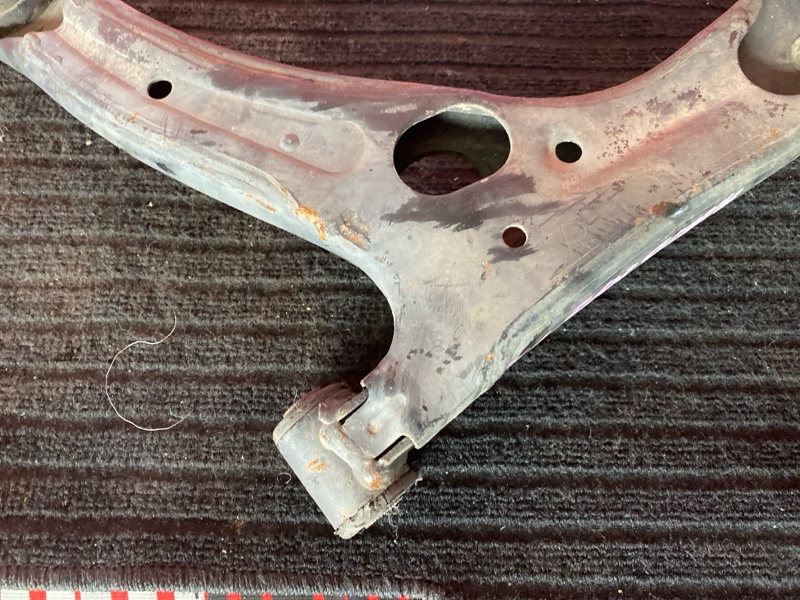 Рычаг подвески нижний, 1300 рублей, Солонцы