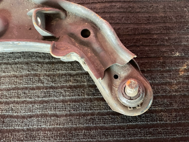 Рычаг подвески нижний, 1200 рублей, Солонцы