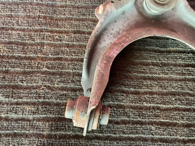 Рычаг подвески верхний, 1100 рублей, Солонцы