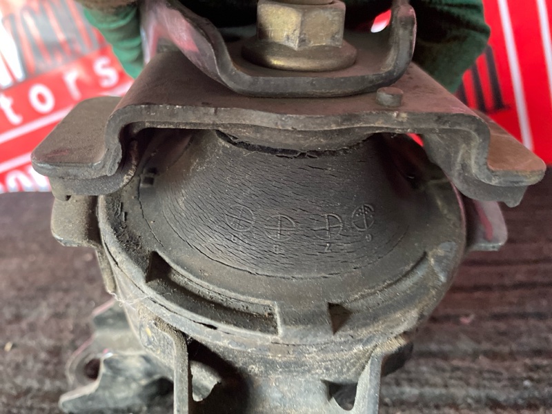 Подушка двигателя, 1200 рублей, Солонцы