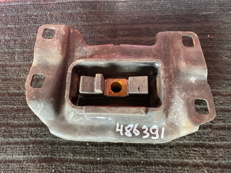 Подушка двигателя, 1900 рублей, Солонцы