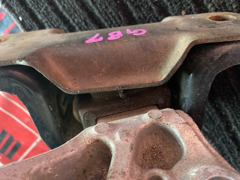 Подушка двигателя, 2900 рублей, Солонцы