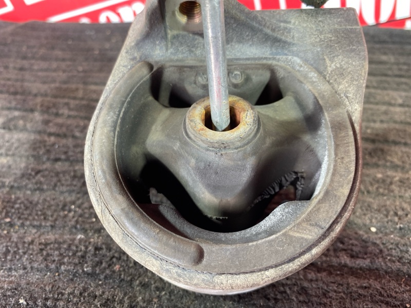 Подушка двигателя, 1900 рублей, Солонцы