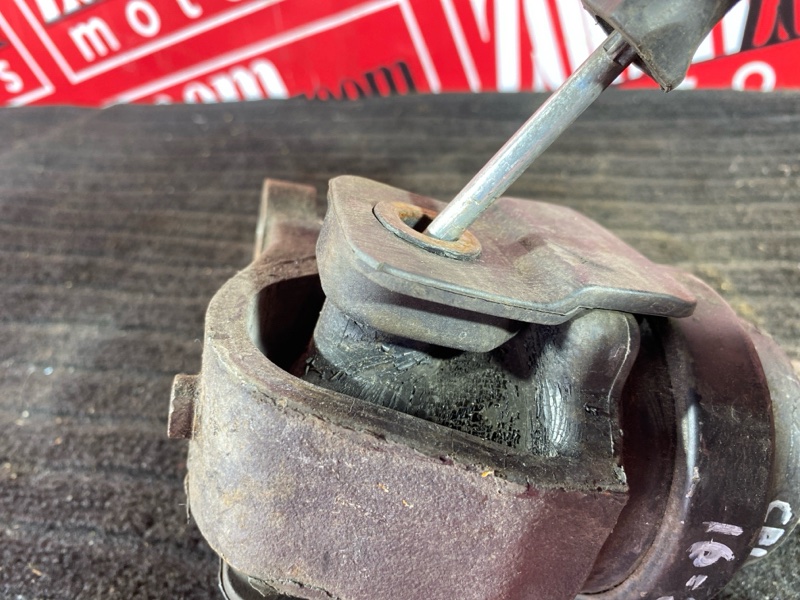 Подушка двигателя, 3400 рублей, Солонцы