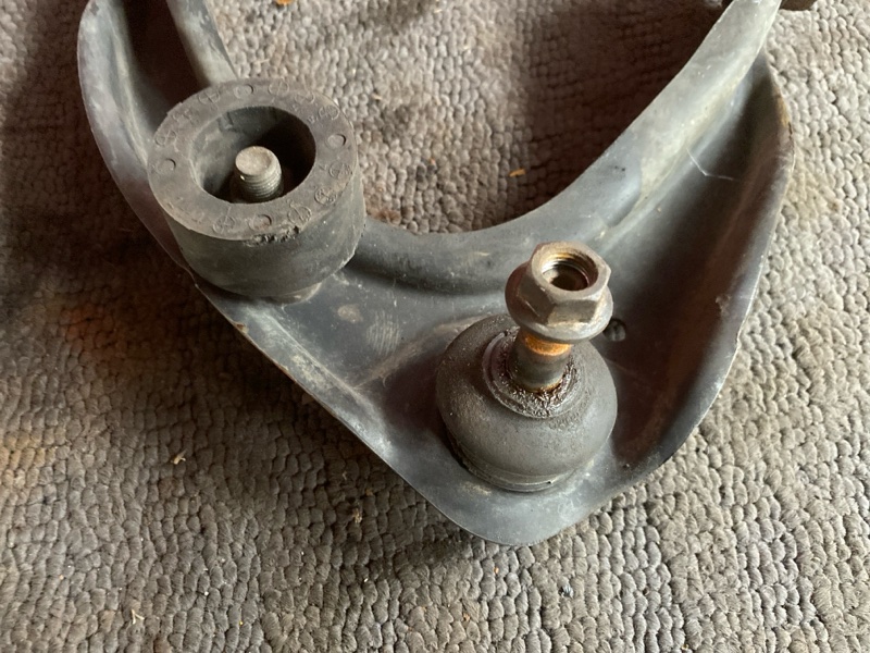 Рычаг подвески верхний, 1600 рублей, Солонцы