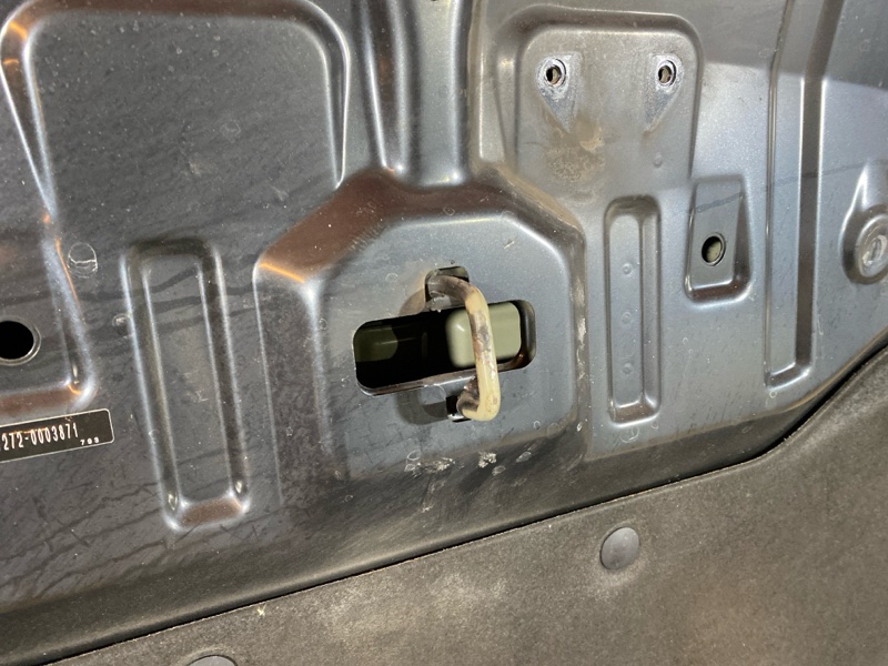 Капот, 20900 рублей, Красноярск