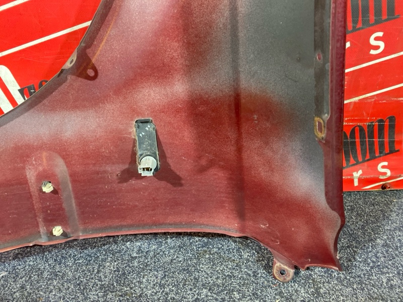 Крыло, 11400 рублей, Красноярск