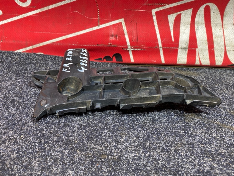 Кронштейн бампера, 2400 рублей, Солонцы