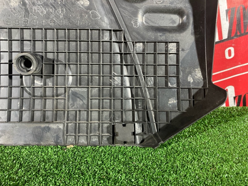 Крышка на двигатель декоративная, 500 рублей, Солонцы