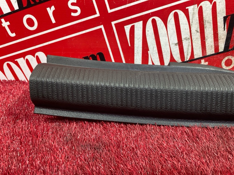 Накладка багажника, 1300 рублей, Солонцы